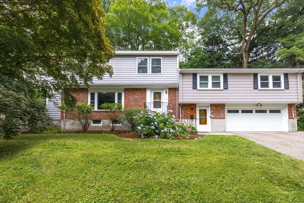 22 Bracebridge Road