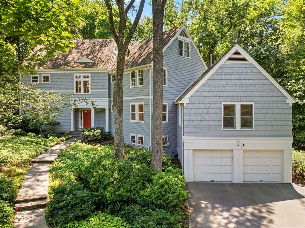 49 Buswell Park