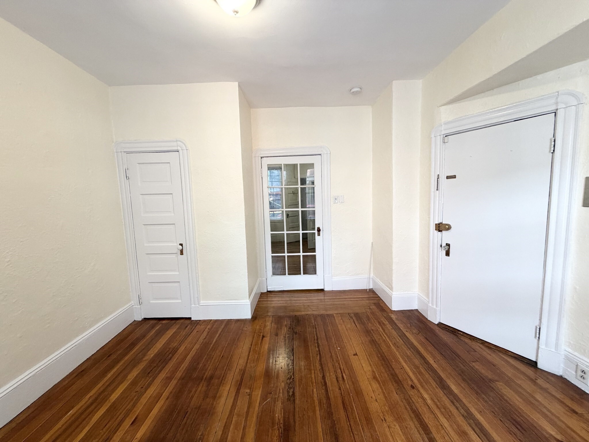 Efficient use of space with this open floor plan home.  Convenient location on Beacon Hill. Perfect for a pied-a-terre or first home in the city.  Prime rental investment or purchase for student while they study in Boston.  Raised first floor living. Deeded unit storage.  Amazing common roof deck with views of the city.  Professionally managed and pet friendly building.  Low condo fees.  RE taxes does not include residential exemption.