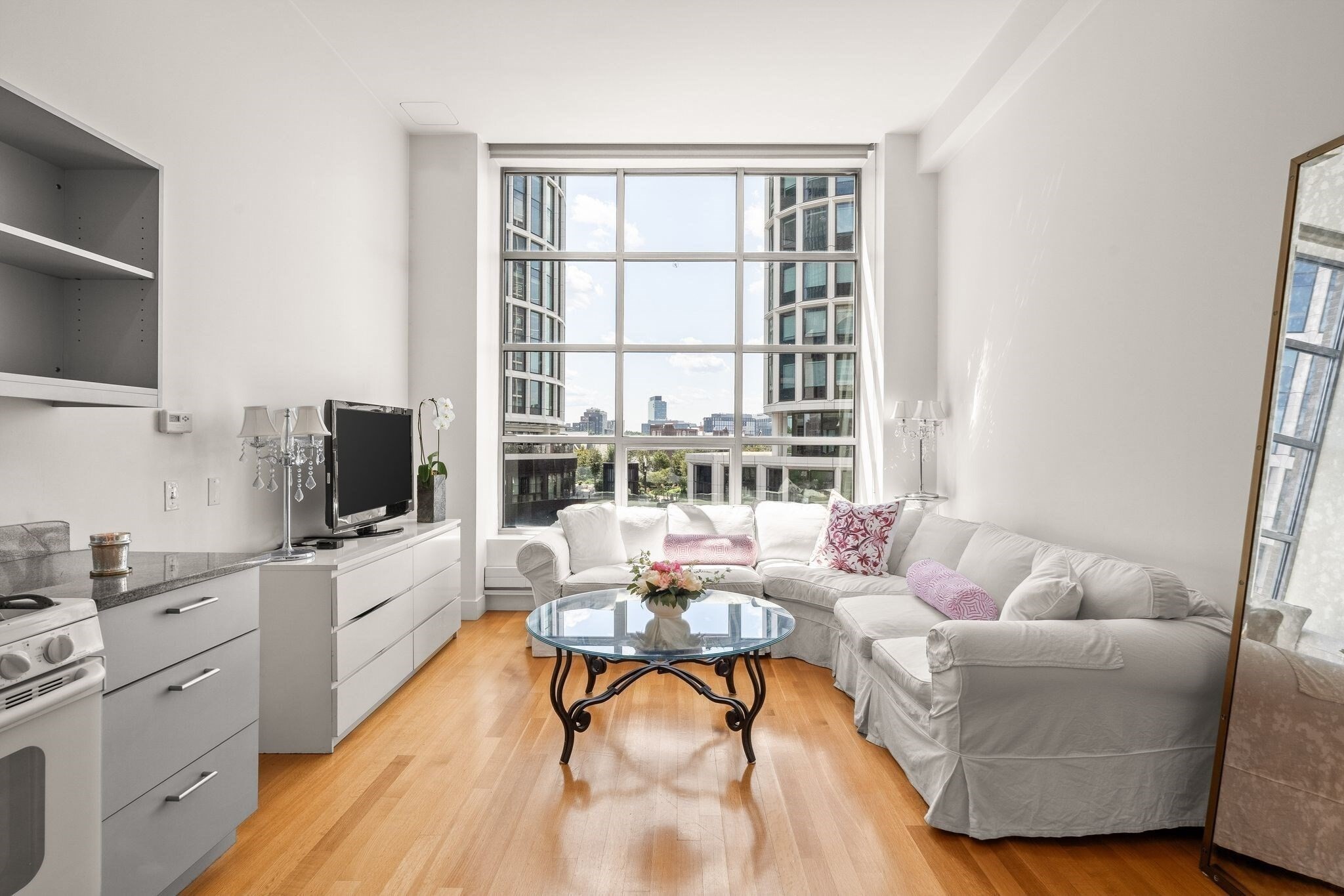 Behold an idyllic location with a breathtaking view at 360 Newbury. This 1 Bed/1 Bath unit allows you to thrive in Boston by making any city destination easily accessible via T, biking, walking, or car. It comes equipped with comforts like central AC, in-unit washer/dryer, and oversized closets. It is a 24-hour concierge + pet-friendly building that has kept its architectural beauty.  Perfect for a first time buyer who works in the city. At time of purchase - Subject to City approval of buyer eligibility (1-person household income between $120,000-$144,000; 2-person household between $137,200-$164,640 and 3-person household between $154,300 - $185,160). Buyers must have under $100,000 in liquid assets (excluding most retirement and education accounts) and obtain mortgage financing. The unit must be used as the buyer’s primary residence. Buyers must complete an affidavit and be approved by the BPDA. BPDA requires buyers to contribute at least 1.5% of the price from their own savings, unless a VA loan is being used.