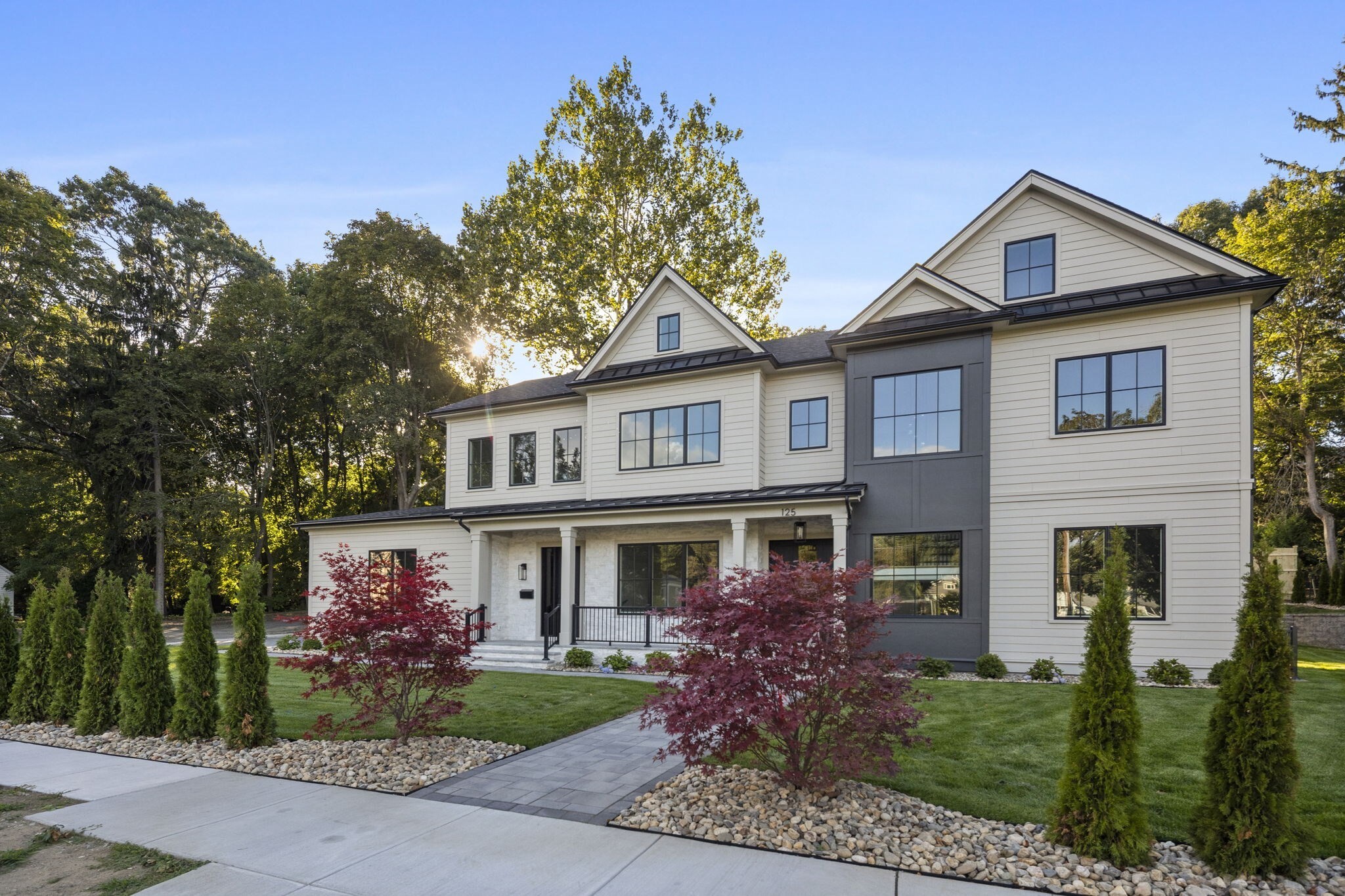 125 Allen Ave