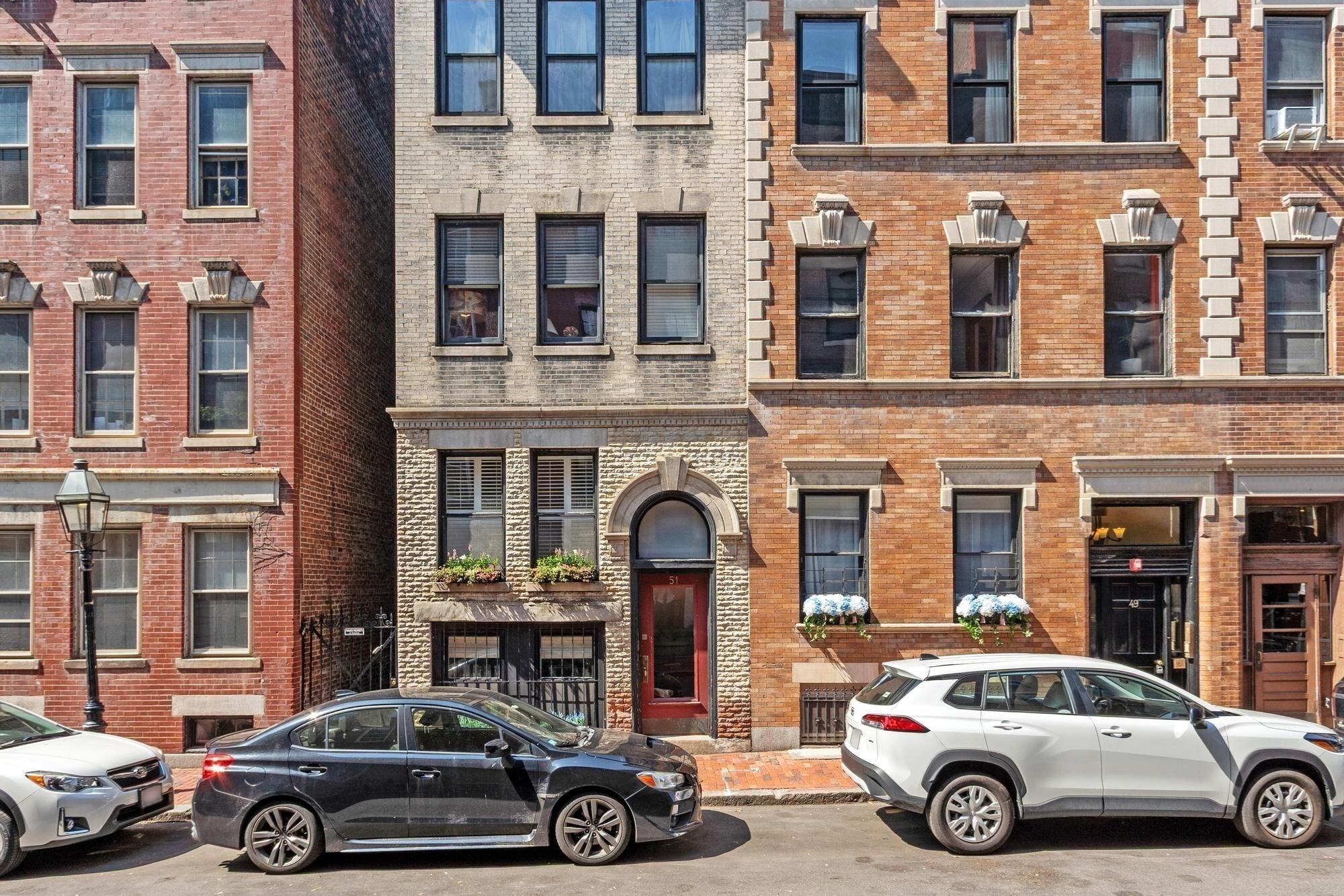 Here’s the scoop... LOCATION. LIFESTYLE. BEACON HILL. Welcome to 51 Revere Street, where the best of Boston is quite literally outside your front door. This garden-level one-bedroom condo packs a surprising amount into its footprint, with a galley kitchen, in-unit laundry and more storage than you’d expect to find in the city. Even better? This self-managed building boasts remarkably low condo fees that include heat, water/sewer, common area electric and master insurance. The common areas have also just been painted and the carpeting replaced, giving the building a polished update. And then there’s the rooftop. Head upstairs to the shared rooftop deck and take in a quintessential Boston backdrop with views toward the Charles and Longfellow Bridge. Morning coffee? Bring it upstairs. Evening cocktail? Even better. And when the Fourth of July rolls around, grab your lawn chair and head down to the Esplanade for one of Boston’s best traditions. Stroll the Charles, wander the cobblestone streets of Beacon Hill, pop over to Charles Street or cross the bridge into Cambridge. Mass General Hospital and public transportation are close by, putting work, play and the rest of the city within easy reach. This isn’t about having more space. It’s about having more BOSTON.