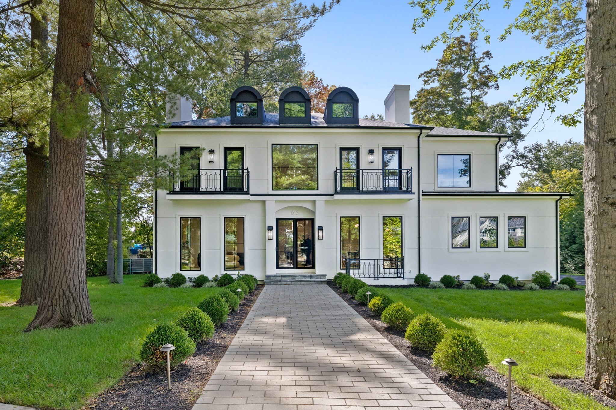 63 Bigelow Rd